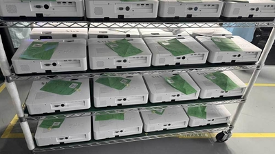 Shenzhen SMX Display Technology Co., Ltd. ligne de production du fabricant