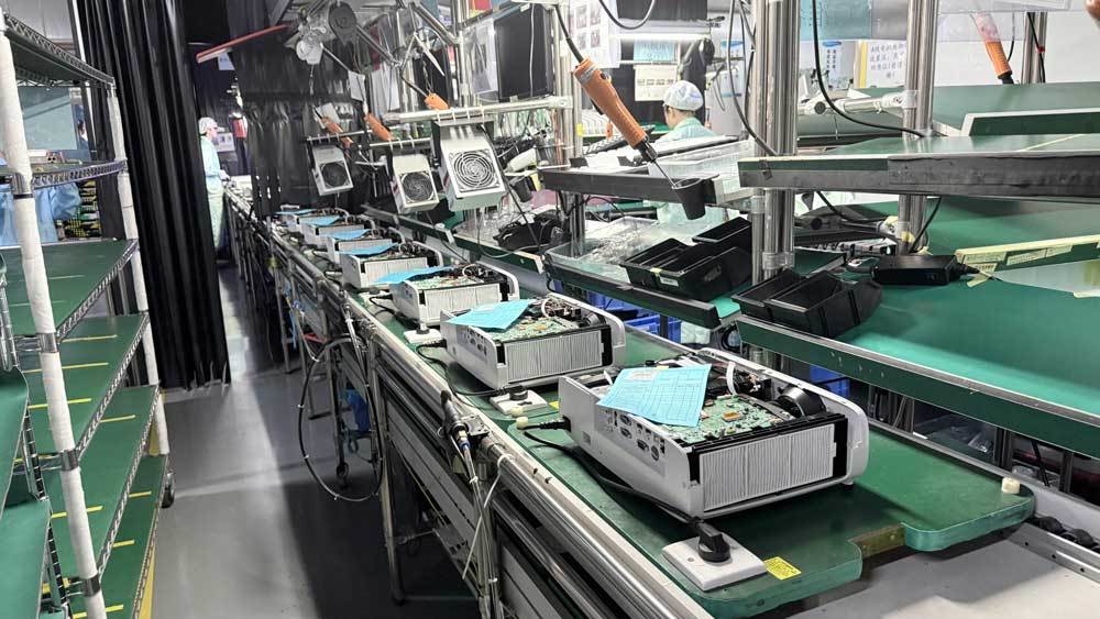 Shenzhen SMX Display Technology Co., Ltd. manufacturer production line